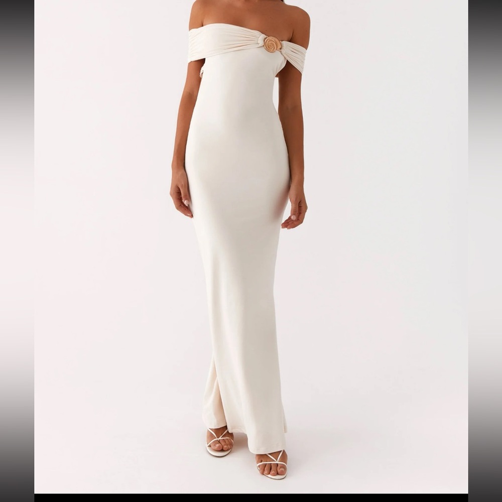 Peppermayo Exclusive - Illusion Maxi Dress - Ivory
